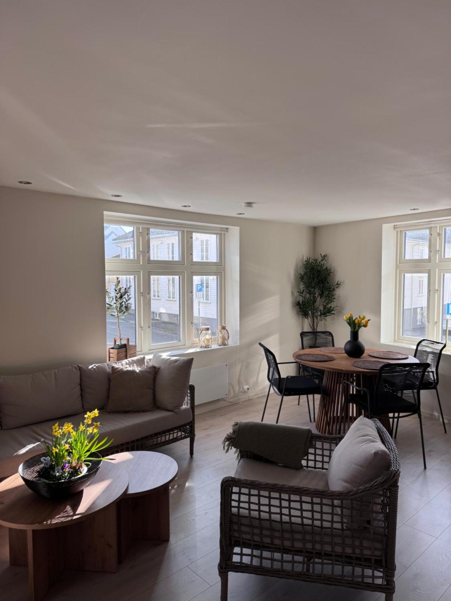 A Place To Stay Stavanger, Apartment 5 - Quality And Free Parking- Bagian luar foto