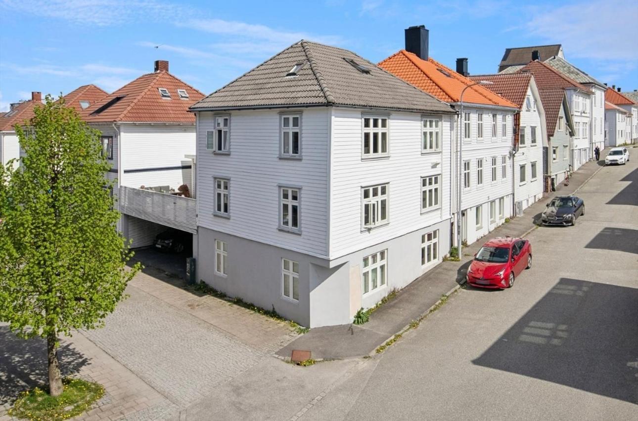 A Place To Stay Stavanger, Apartment 5 - Quality And Free Parking- Bagian luar foto