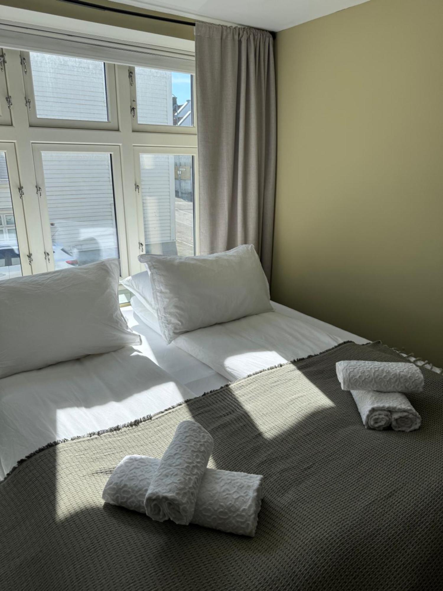 A Place To Stay Stavanger, Apartment 5 - Quality And Free Parking- Bagian luar foto